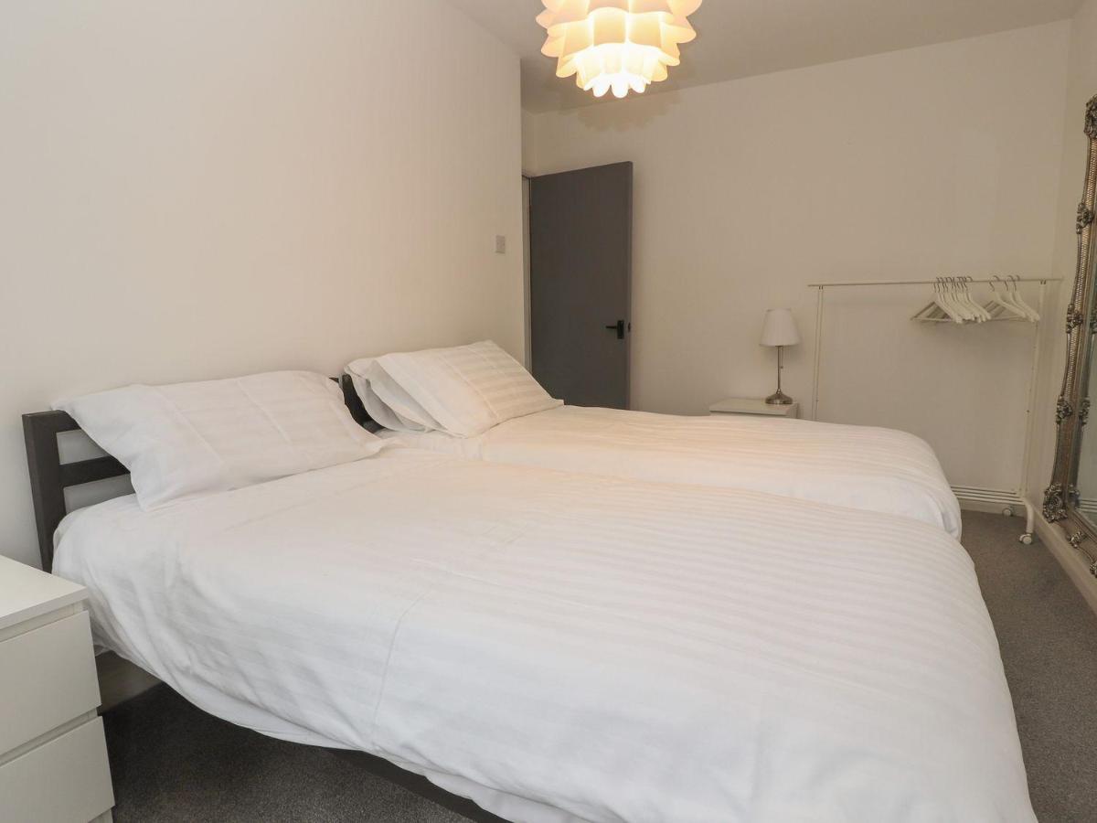 Memorial Building Apartment Ruthin Ngoại thất bức ảnh