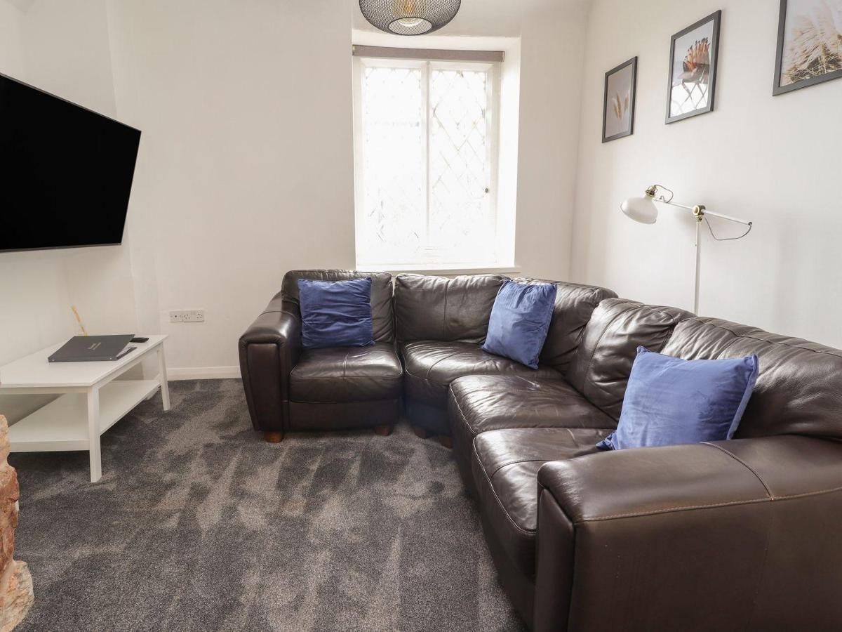 Memorial Building Apartment Ruthin Ngoại thất bức ảnh