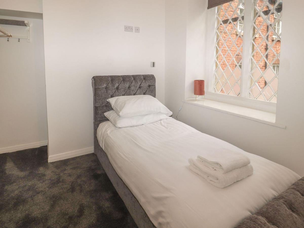 Memorial Building Apartment Ruthin Ngoại thất bức ảnh
