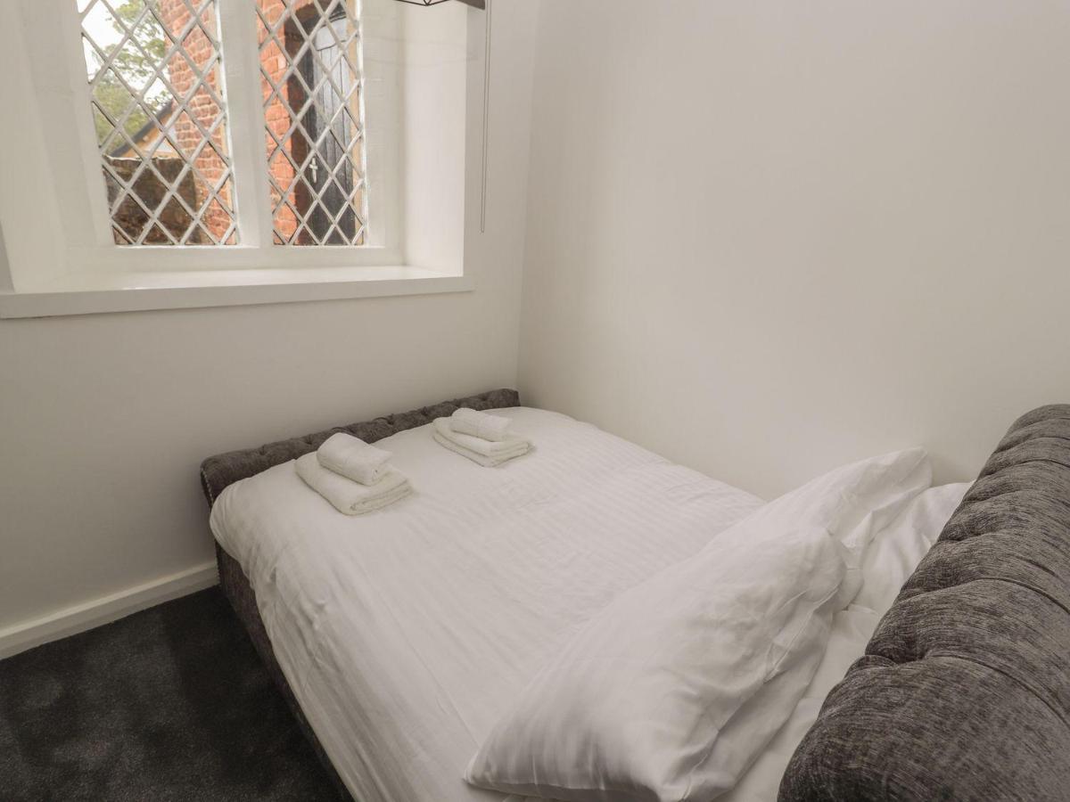 Memorial Building Apartment Ruthin Ngoại thất bức ảnh